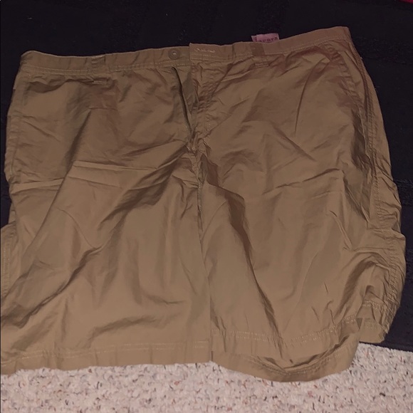 COLUMBIA KHAKI SHORTS - Picture 1 of 1
